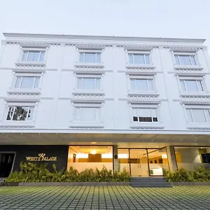 White Palace 4* Thrissur